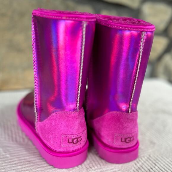 NEW Womens Size 6 UGG Iridescent Pink Classic Short Leather Suede Metallic Boot - Picture 4 of 11